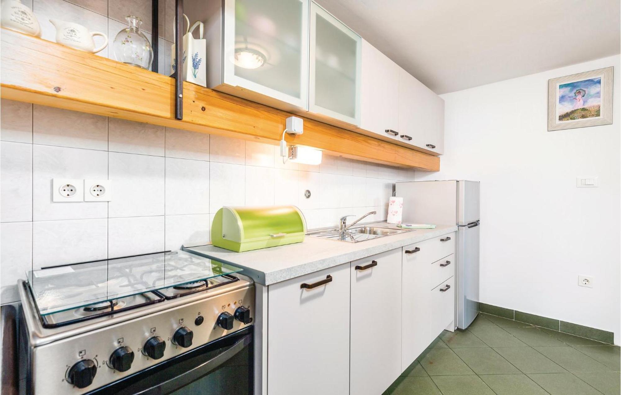 1 Bedroom Gorgeous Apartment In Lovran Exterior foto